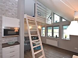 Apartment in Vtshl Near Town Center