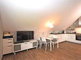 Apartment in Vtshl Near Town Center