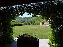 Belvilla by Oyo Glicine in Italy