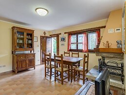 Belvilla by OYO Holiday Home in Assisi With Pool