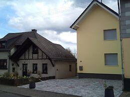 Detached Holiday Home With Terrace and its own Garden in the Hunsruck