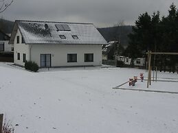 Garden-view Villa in Medebach Kustelberg