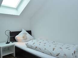 Garden-view Villa in Medebach Kustelberg