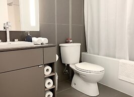 Luxury 2Bed 2Bath Corner Condo