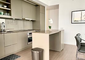 Luxury 2Bed 2Bath Corner Condo