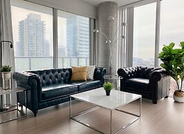 Luxury 2Bed 2Bath Corner Condo