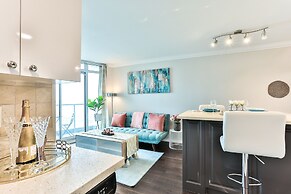 Lively Urban Condo in Old Toronto