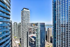 Brilliant High-Rise 2 Bed and Parking