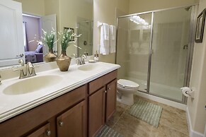 Sunrise Station by VillaDirect