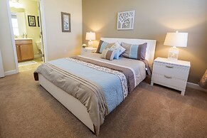 Sunrise Station by VillaDirect