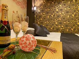 Hotel Venus Garden - Adults Only