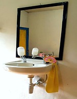 Dodo Dormitory Backpacker