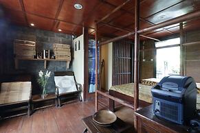 NILA HOUSE, Sharia Family Home Stay