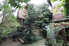 NILA HOUSE, Sharia Family Home Stay