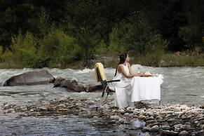 The Postcard Dewa  Thimphu