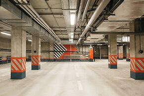 Radius Central House