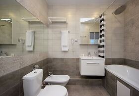 Radius Central House