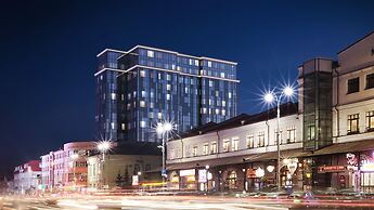 Radius Central House