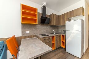 Radius Central House