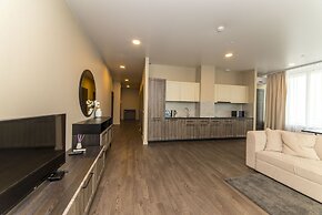 Radius Central House