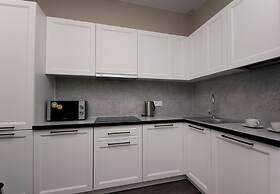 Radius Central House