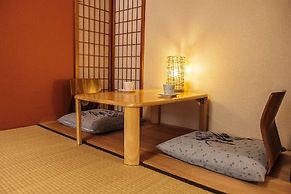 Guest House HANA Fushimi Inari