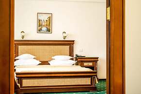 Victoria Hotel