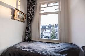 Sézane's Lodges: shared home - not hotel - in museum district