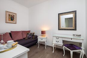 Romantic Luxury Rooms