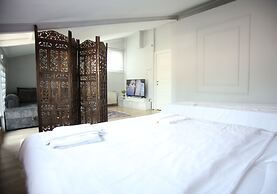 Karakoy VAV Suites