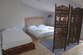 Karakoy VAV Suites