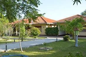 Lake View Bungalow Yala