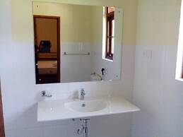 Lake View Bungalow Yala