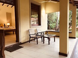 Lake View Bungalow Yala