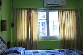 Swan Inn2 Guest House