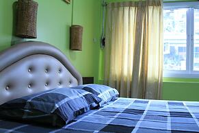 Swan Inn2 Guest House