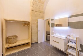 Balbo Suites & Apartments