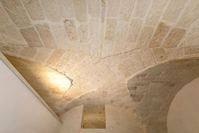 Balbo Suites & Apartments