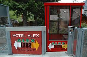 Hotel Alex