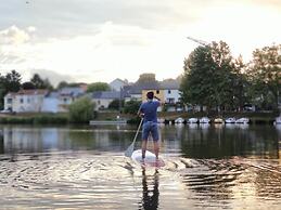 Péniche Carpe Diem La Rivière House