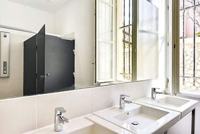 The People - Marseille - Hostel