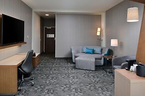 Courtyard by Marriott Charlotte Steele Creek