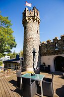 Burg & Gästehaus by Schwarzenstein
