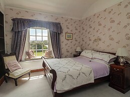 Cairbre House