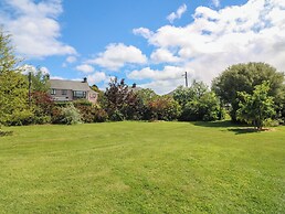 Cairbre House