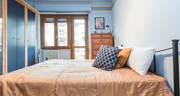 JOIVY Cozy Flat for 4 w/ Patio, Nearby Navigli