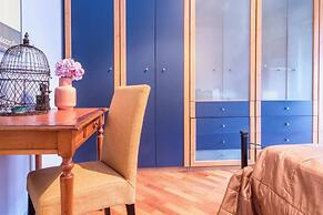 JOIVY Cozy Flat for 4 w/ Patio, Nearby Navigli