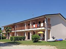 Camping Garden Tourist