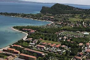 Camping Garden Tourist