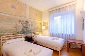 JOIVY Lovely Apt with Communal Pool in Nervi